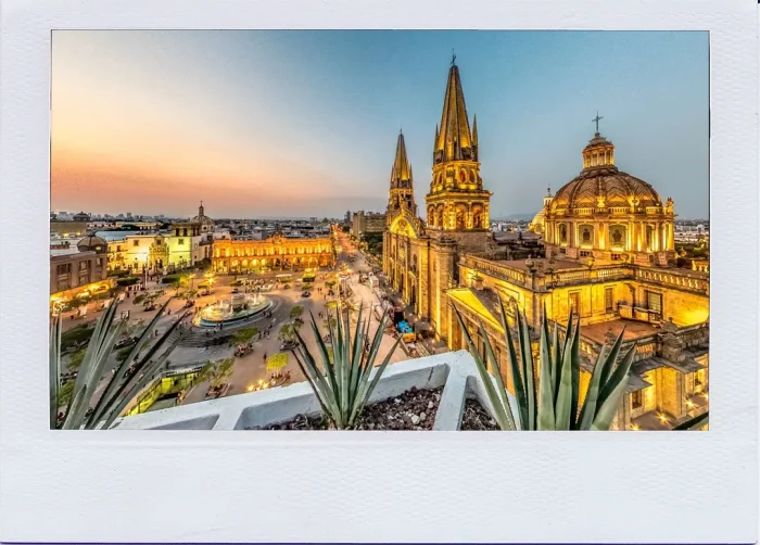 GDL BIENFEST